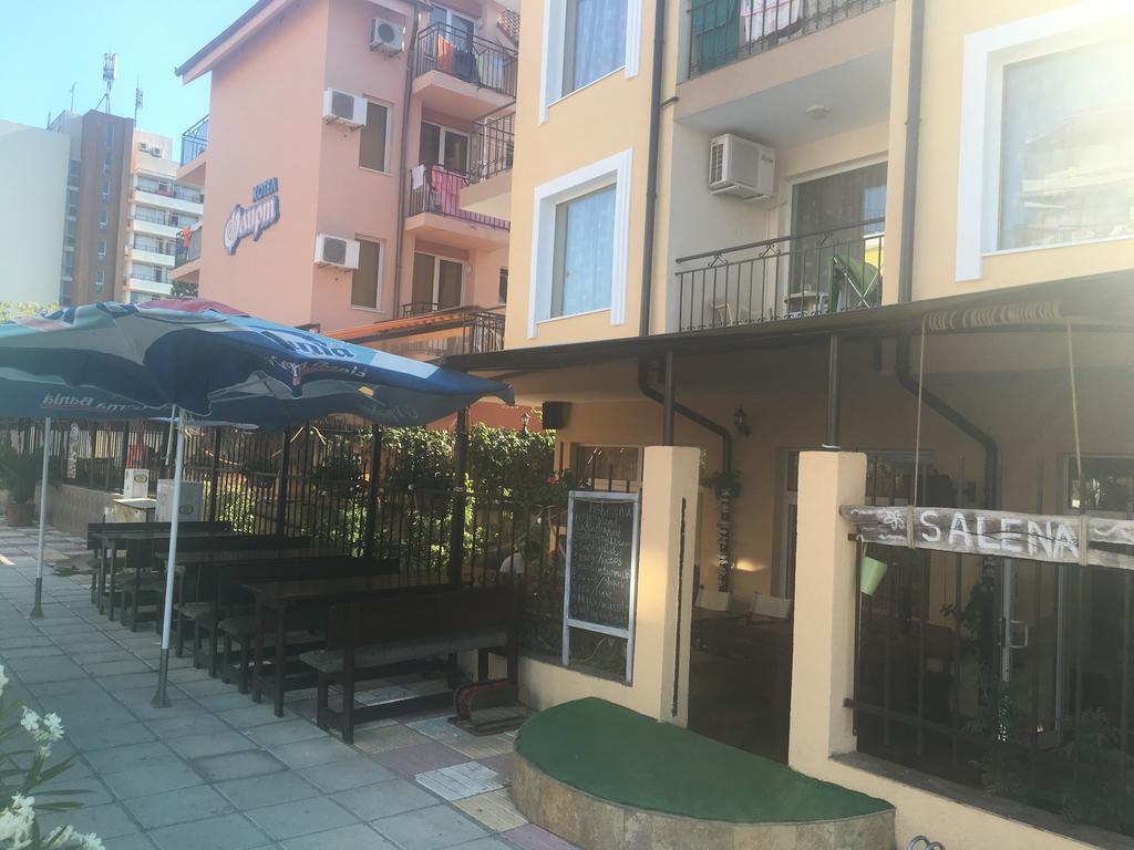 Hotel Salena